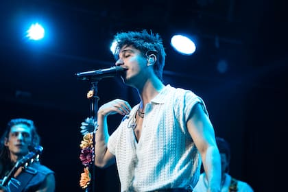 Alejo Zurita es el líder de la banda Un Verano