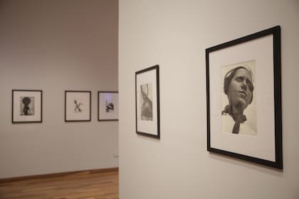 En el CCK, más de cien fotografías del artista ruso se verán desde el próximo jueves
