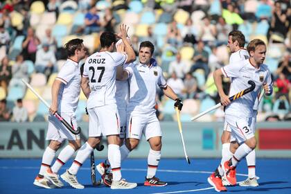 Alemania, uno de los candidatos al título, tiene entre sus filas al defensor argentino Gonzalo Peillat
