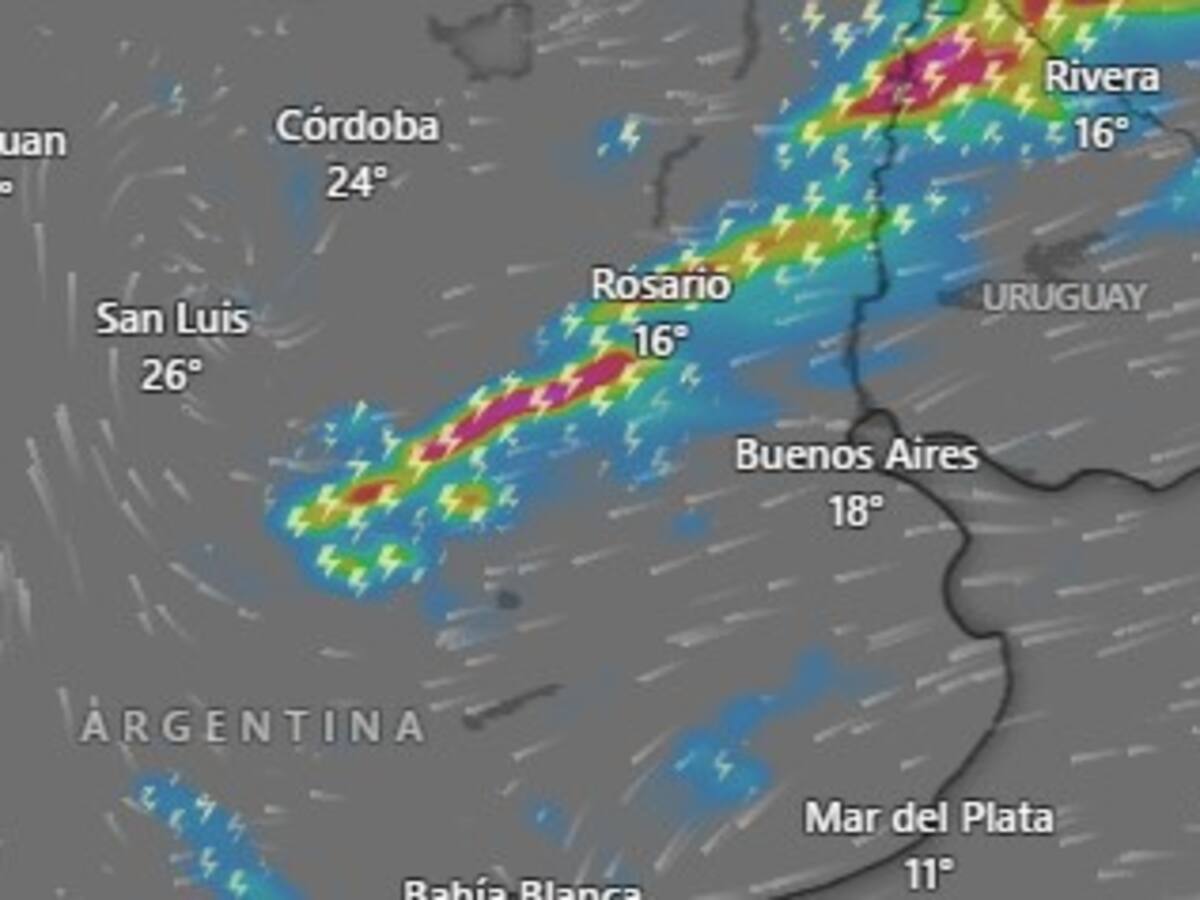 Tormenta causa inundaciones en costa noreste de EU; hay millones de personas en alerta