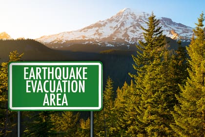 Alerta científica en Washington: Un enjambre sísmico inusual registró cientos de temblores bajo el Monte Rainier, con una frecuencia de varios por minuto