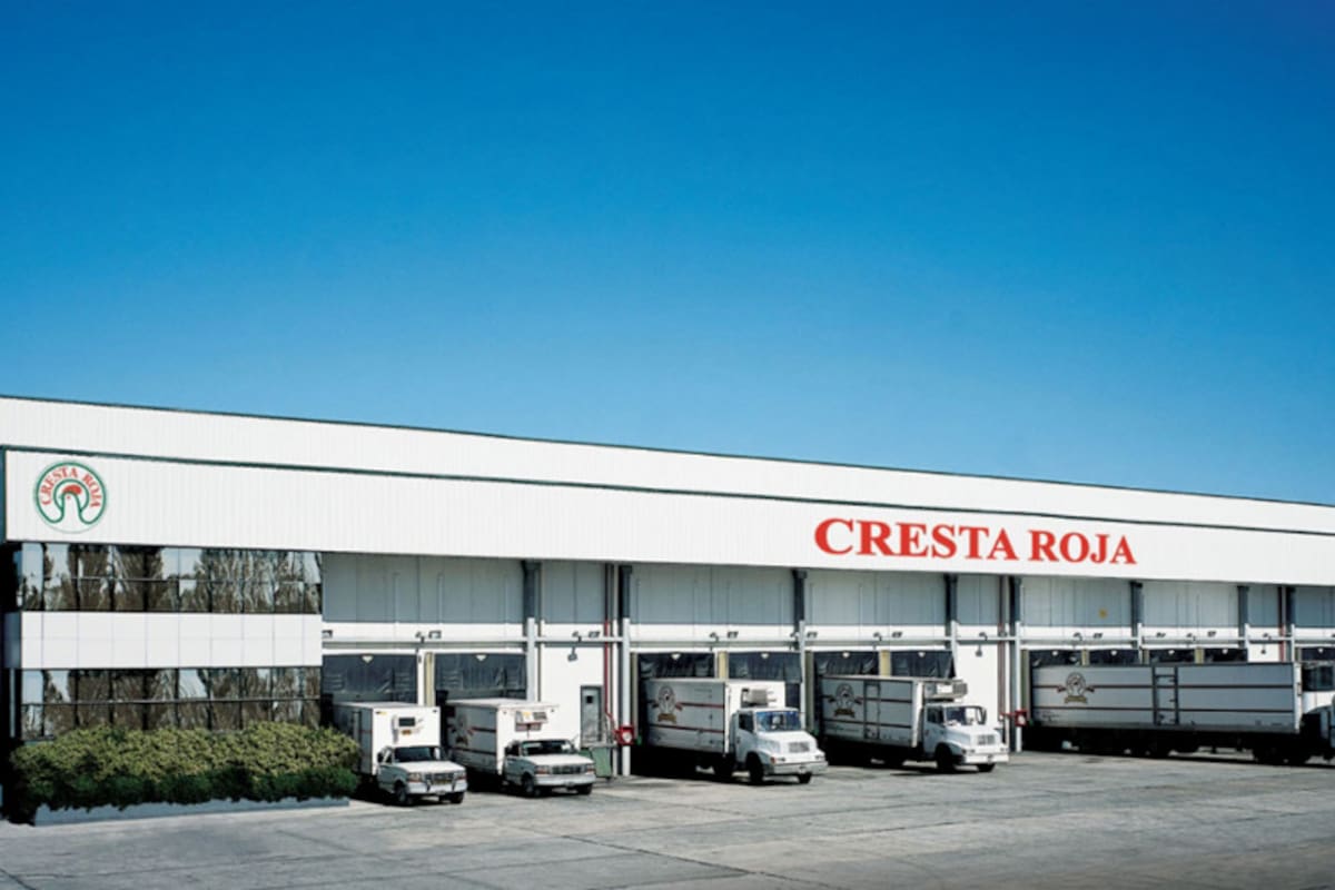 Alertan por deudas de la firma avícola Cresta Roja