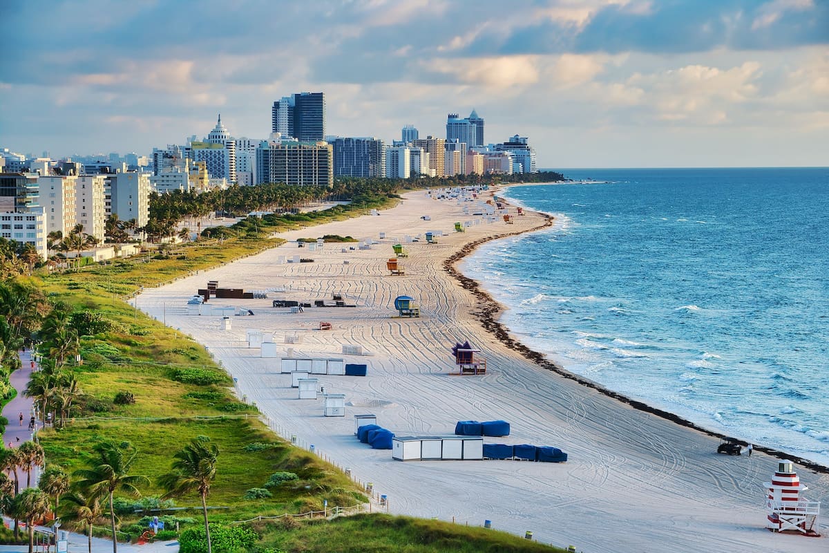 Alertan por la presencia de corrientes de resaca en la costa de Broward y Miami-Dade
