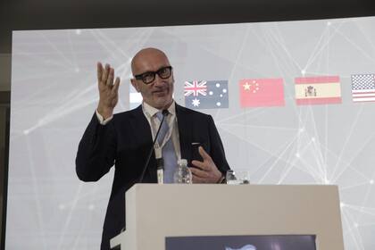 Alessandro Malavolti, CEO de AMA y presidente de Agrievolution, agradeció a la Cámara Argentina de Fabricantes de Maquinaria Agrícola (Cafma) por organizar la cumbre