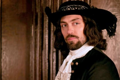 Alex Hassell será el villano de la historia