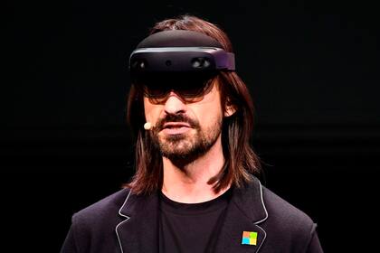 Alex Kipman, de Microsoft, presenta los HoloLens 2 en el MWC 2019