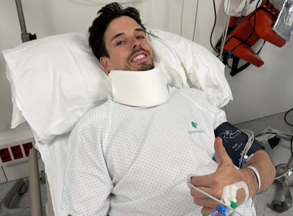 Álex Márquez posteó desde el hospital de Catalunya, donde fue intervenido luego del duro accidente en Montmeló: sufrió fractura de la clavícula derecha y fractura marginal de la vértebra C7