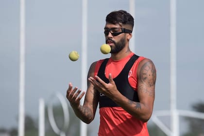 Alexander Barboza y un trabajo de neurociencia a cargo de Carlos Gutiérrez Quintero, psicólogo que llegó a Independiente de la mano de Pusineri