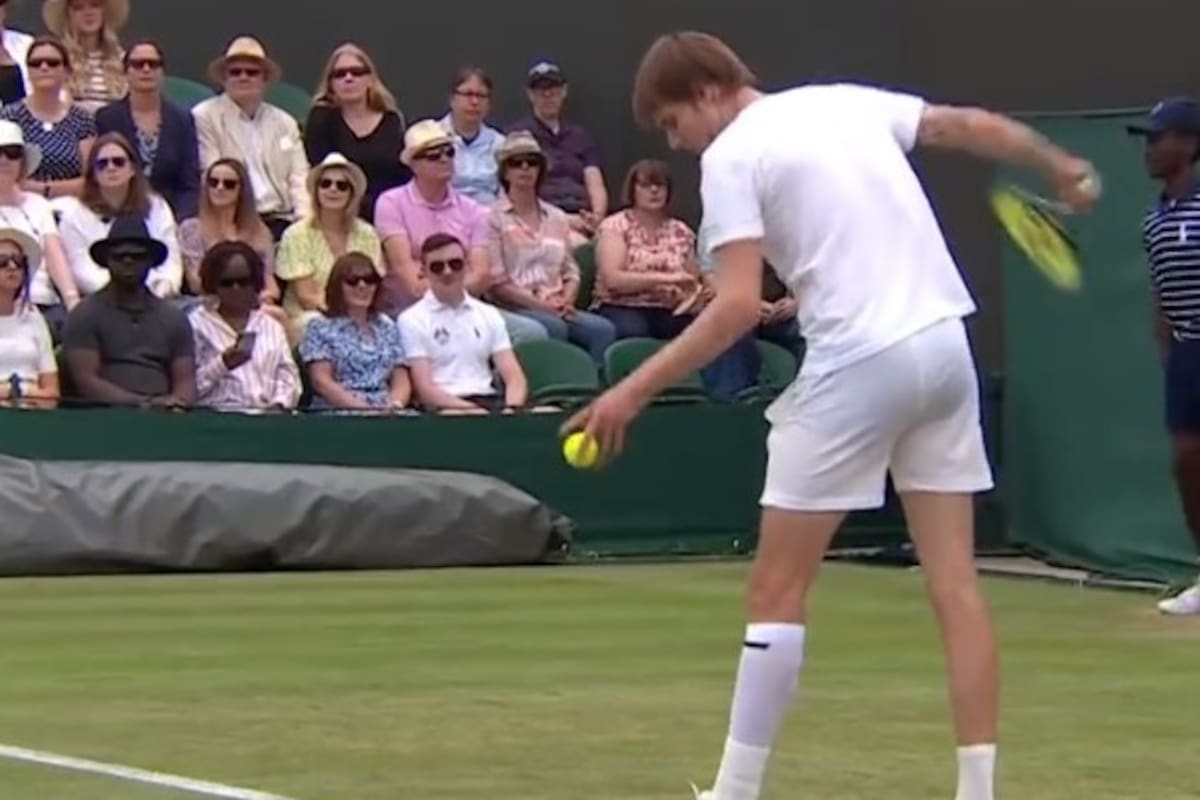 Alexander Bublik sorprendió a Wimbledon: seis saques de abajo ante Tiafoe, en un mismo game