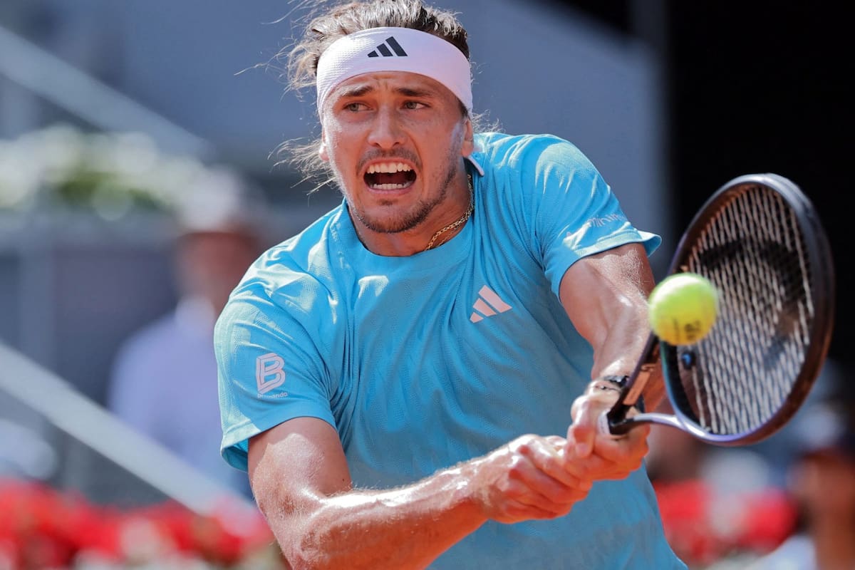 O alemão Zverev venceu Blockx e enfrentará Sinner na final do Masters 1000 de Madrid.