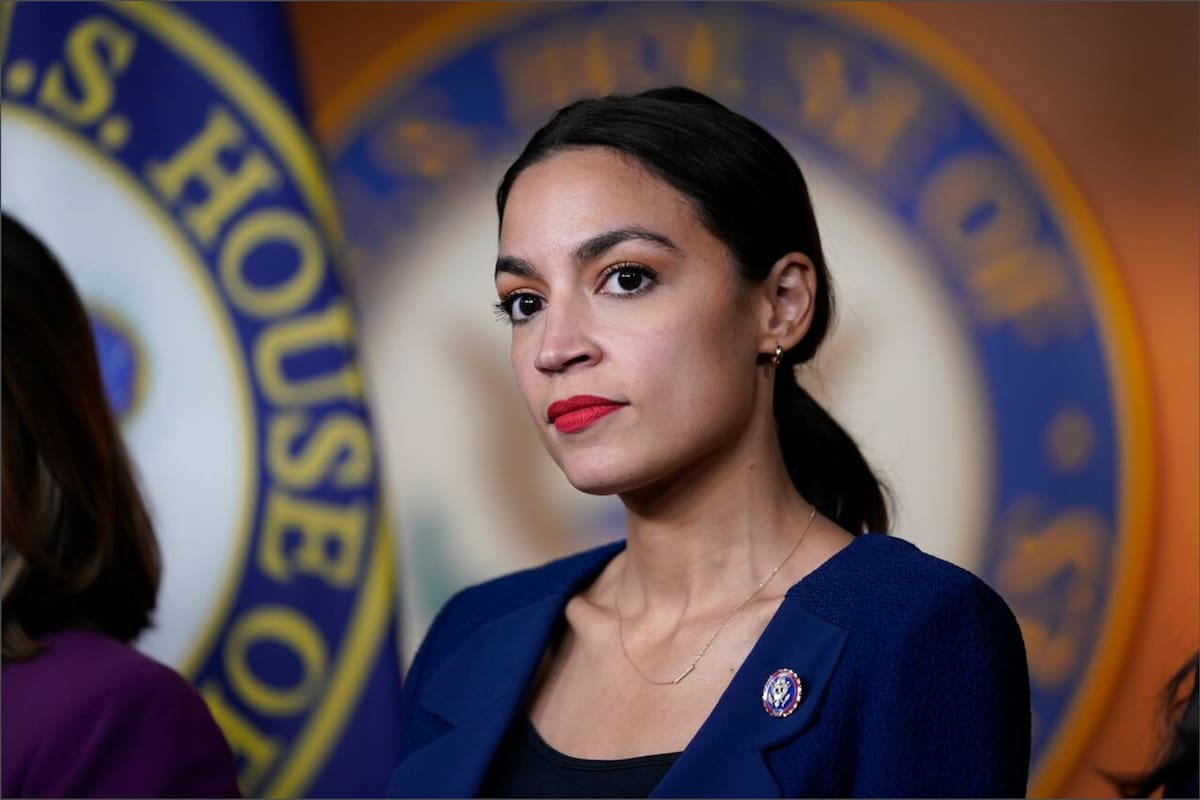 Alexandria Ocasio-Cortez dijo que definirá su futuro político entre una candidatura a la presidencia o al Senado de EE.UU.