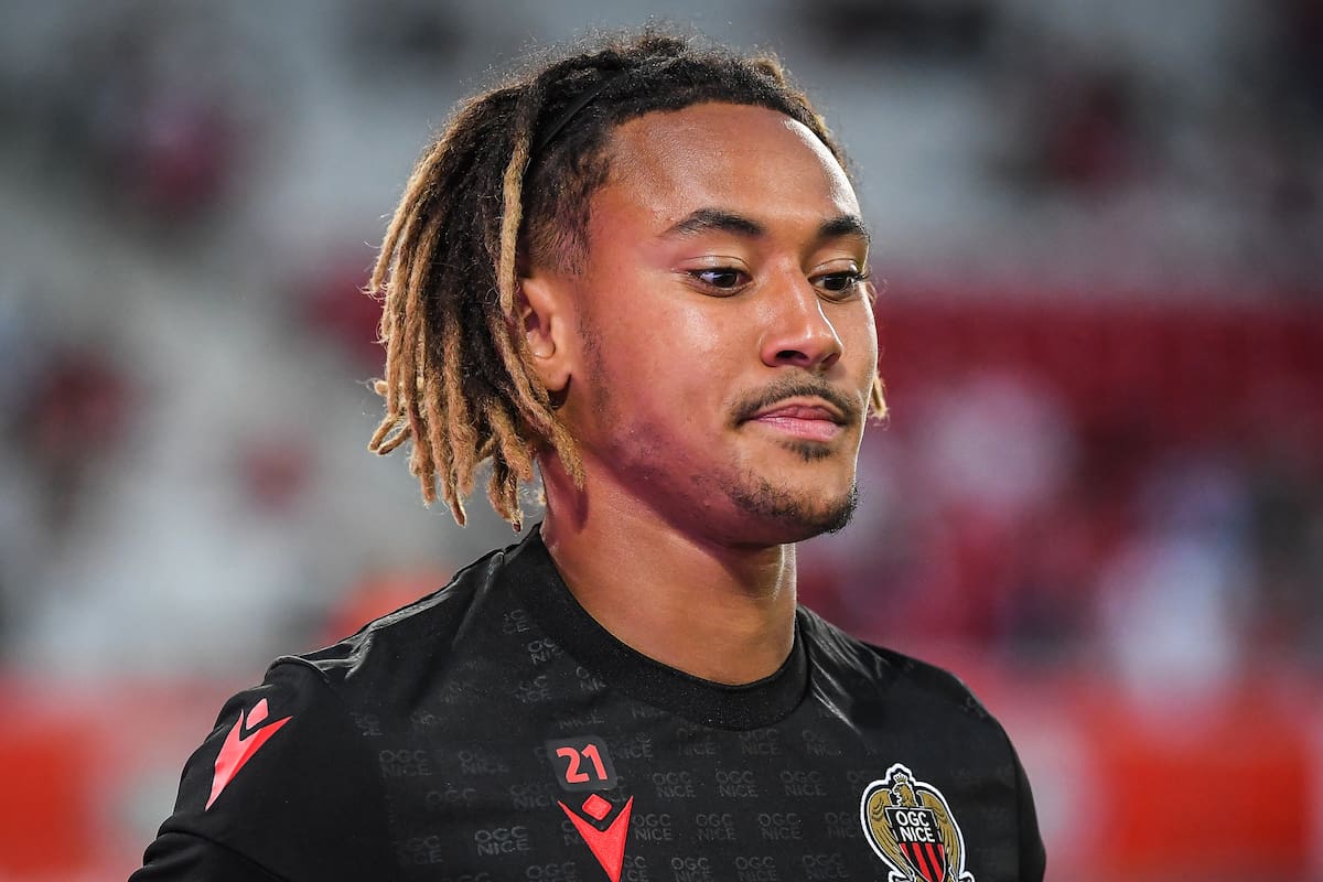 Alexis Beka Beka amenaza con tirarse un puente