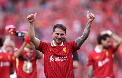 Alexis Mac Allister tiene un compromiso con Liverpool, el de este domingo contra Burnley como visitante por la Premier League.