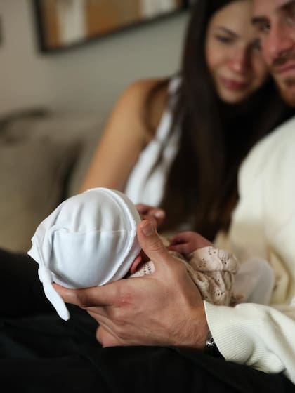 Alexis se mostró muy feliz en las redes sociales porque nació su hija Alaia (Foto: Instagram @alemacallister)