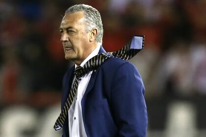 Alfaro jamás reaccionó como le pedía el superclásico