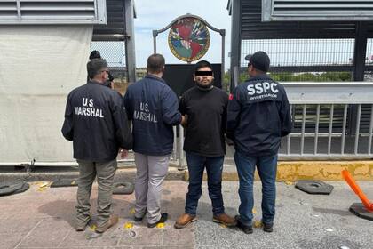 Alfaro Jr., ciudadano estadounidense, fue extraditado tras ser acusado en Texas por tráfico de personas y operaciones financieras ilícitas desde Nuevo Laredo