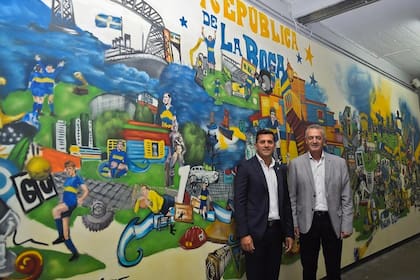 Alfaro junto al secretario general Christian Gribaudo, durante la inauguración del nuevo sector de Cultura de Boca