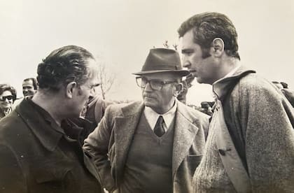 Alfonso P. ( con sombrero) y Kuki Monasterio, primera y segunda generación de la firma consignataria