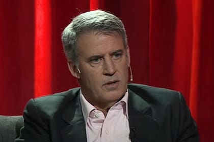 Alfonso Prat Gay, durante la entrevista en LN+