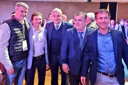 Alfonso Prat-Gay, Gerardo Morales, Mario Negri y Luis Naidenoff, en Parque Norte