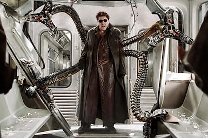 Alfred Molina se vuelve a poner en la piel del Dr. Octopus para la nueva película del Hombre Araña