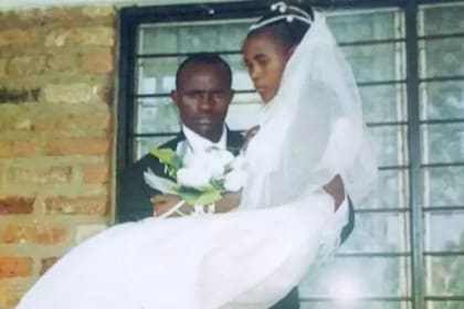 Alfred y Yankurije se casaron 14 años después del genocidio