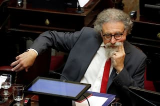 Un senador del Frente de Todos propone una “regulación" de las redes sociales