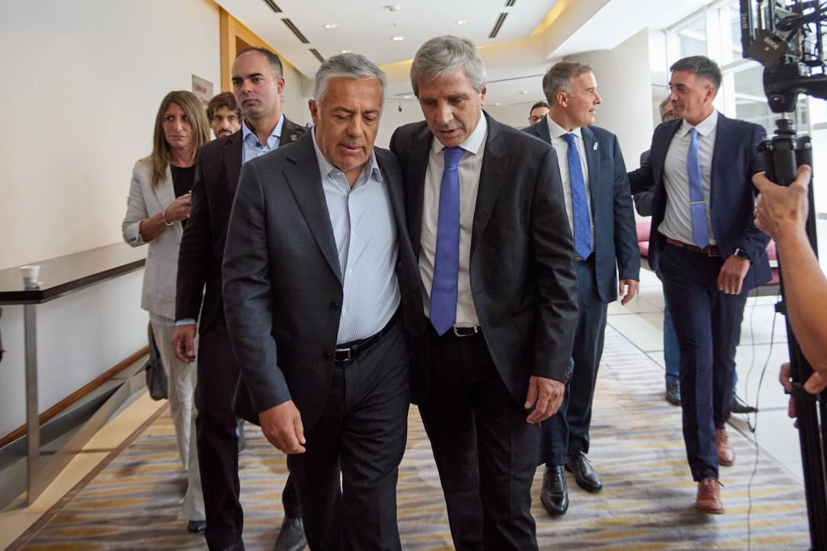 Alfredo Cornejo y Luis Caputo
