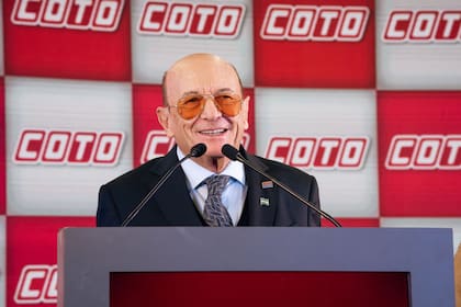 Alfredo Coto abrió el primer supermercado en Mar de Ajó en 1987