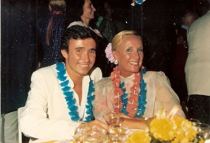 Alfredo Etchegaray junto a Mirtha Legrand