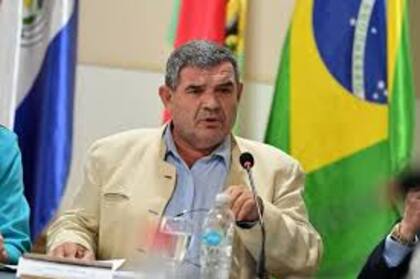 Alfredo Olmedo fue desplazado de la presidencia del Parlasur