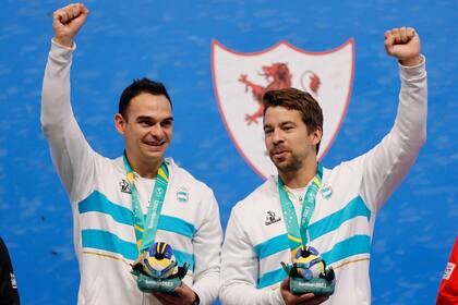 Alfredo Villegas y Facundo Andreasen, los campeones en el dobles de trinquete