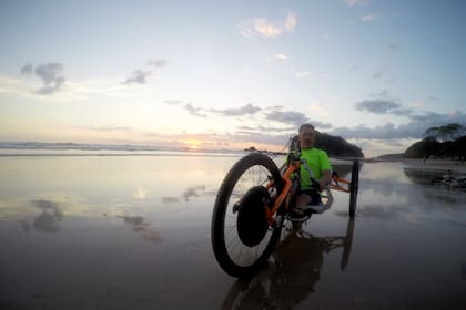 “Algún día quiero que un contenedor se lleve un montón de bicicletas a otros lugares del planeta para que multipliquemos este proyecto que va a cambiar indefectiblemente la mirada de la discapacidad”, sostiene Maggi