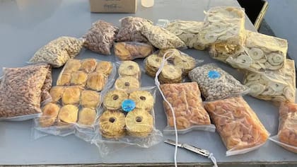 Algunas de las provisiones que Robinson cargó en Perú para su viaje