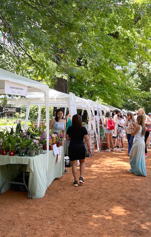 Algunas de los stands que estuvieron presentes durante la sexta edición de la feria en el Botánico de la Ciudad de Buenos Aires.