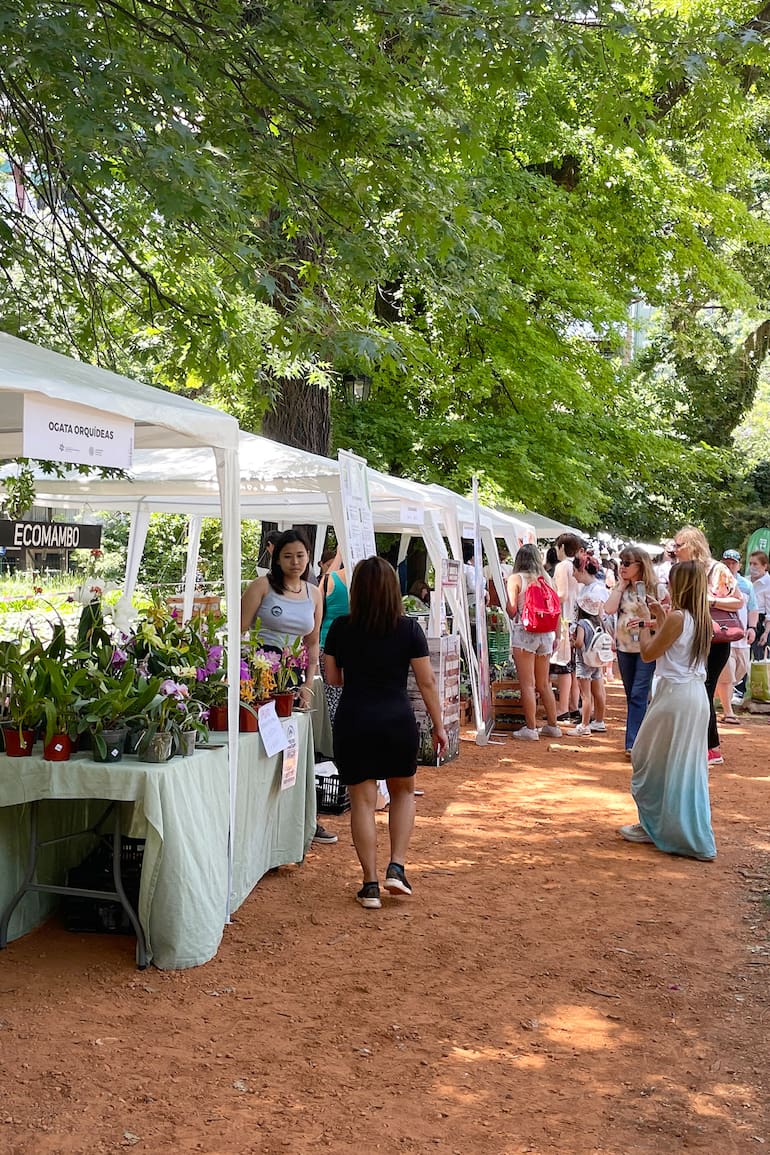 Algunas de los stands que estuvieron presentes durante la sexta edición de la feria en el Botánico de la Ciudad de Buenos Aires.