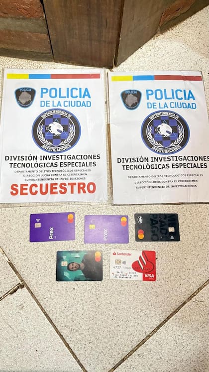 Algunas tarjetas secuestradas
