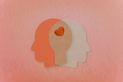 Algunos creen que su alma gemela es una sola, pero eso impide pensar que después de una ruptura se pueda encontrar a otra persona que nos haga felices