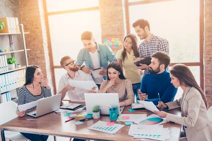 Algunos críticos temen que la “quiet quitting” termine corroyendo por completo la cultura del trabajo