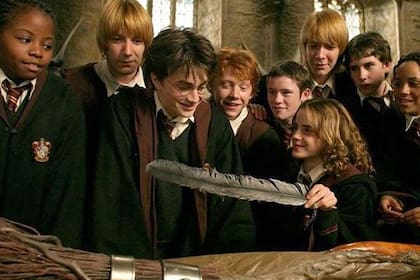Algunos de los actores en Harry Potter y la piedra filosofal, adaptación cinematográfica de la saga literaria creada por J.K. Rowling