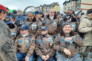 La ilusión y el temor de los excombatientes ante el partido con Inglaterra