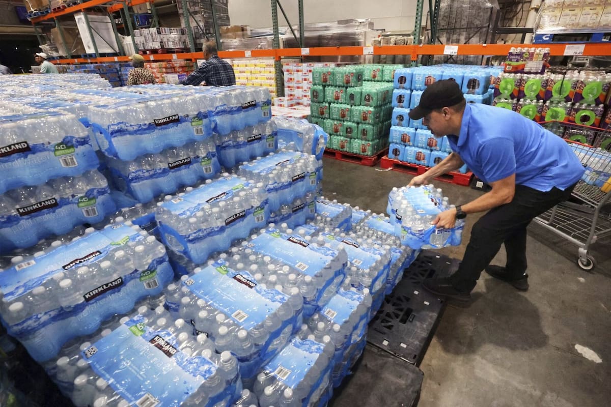 Algunos empleados podrían cobrar un extra en Pascua (Archivo)