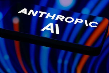 Algunos expertos han cuestionado las intenciones de Amodei y creen que sus declaraciones responden más a los intereses de su compañía que a una auténtica preocupación por el futuro de la humanidad.