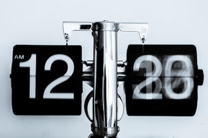 Algunos legisladores estatales o locales han promovido leyes para mantener el horario de verano todo el año