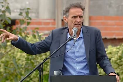 Algunos nombres, como el de Gabriel Katopodis, habrían aparecido repetidos en ambas listas