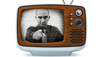 Algunos "románticos" aún prefieren ver la televisión en blanco y negro".