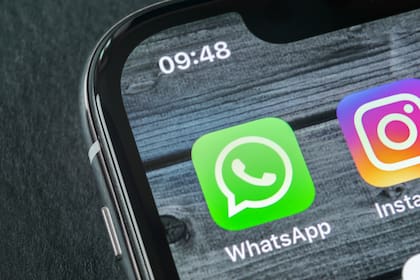 Algunos usuarios españoles comenzaron a probar la integración del servicio de mensajería de WhatsApp dentro de Instagram