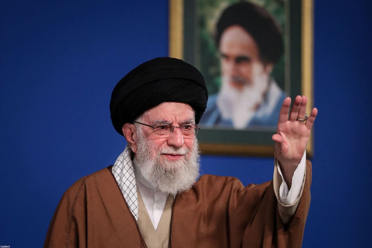 Ali Khamenei en Teherán (Photo by KHAMENEI.IR / AFP)