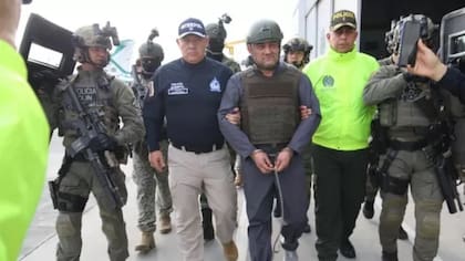 Alias Otoniel fue entregado en Bogotá a agentes de Estados Unidos