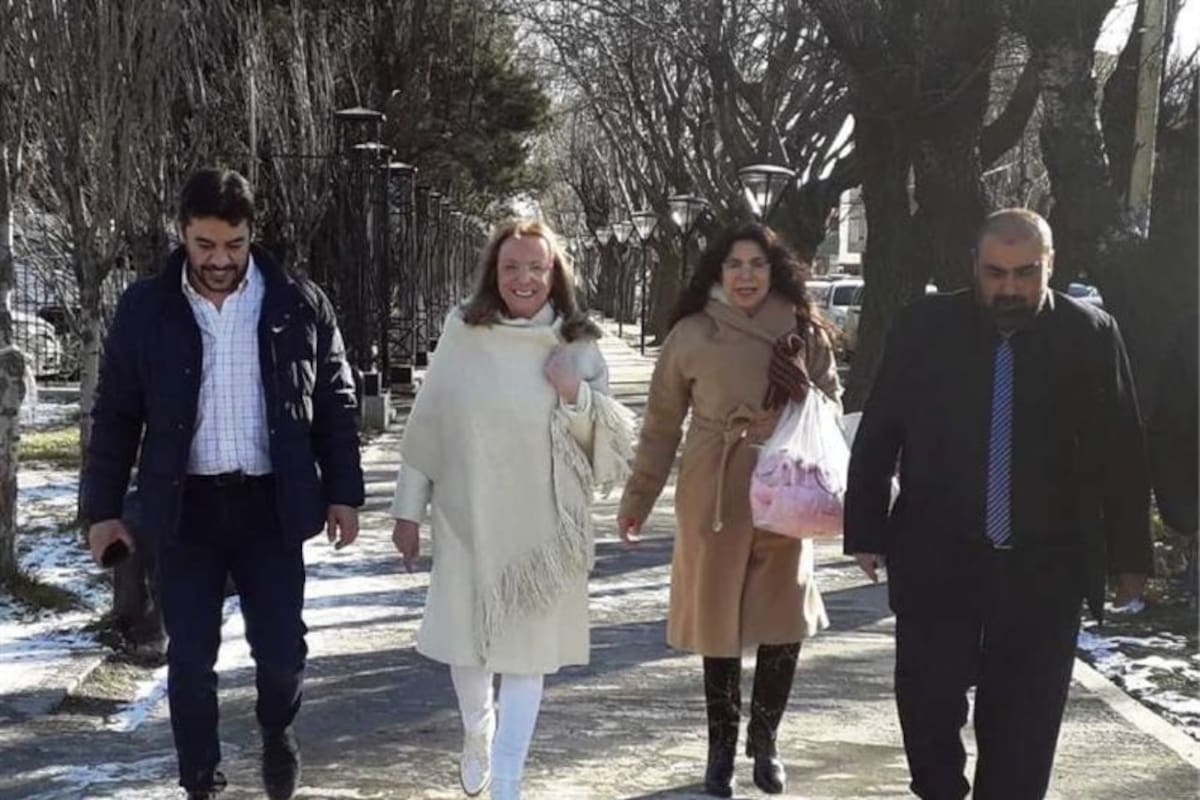 Alicia Kirchner, ayer, exultante tras la victoria del domingo